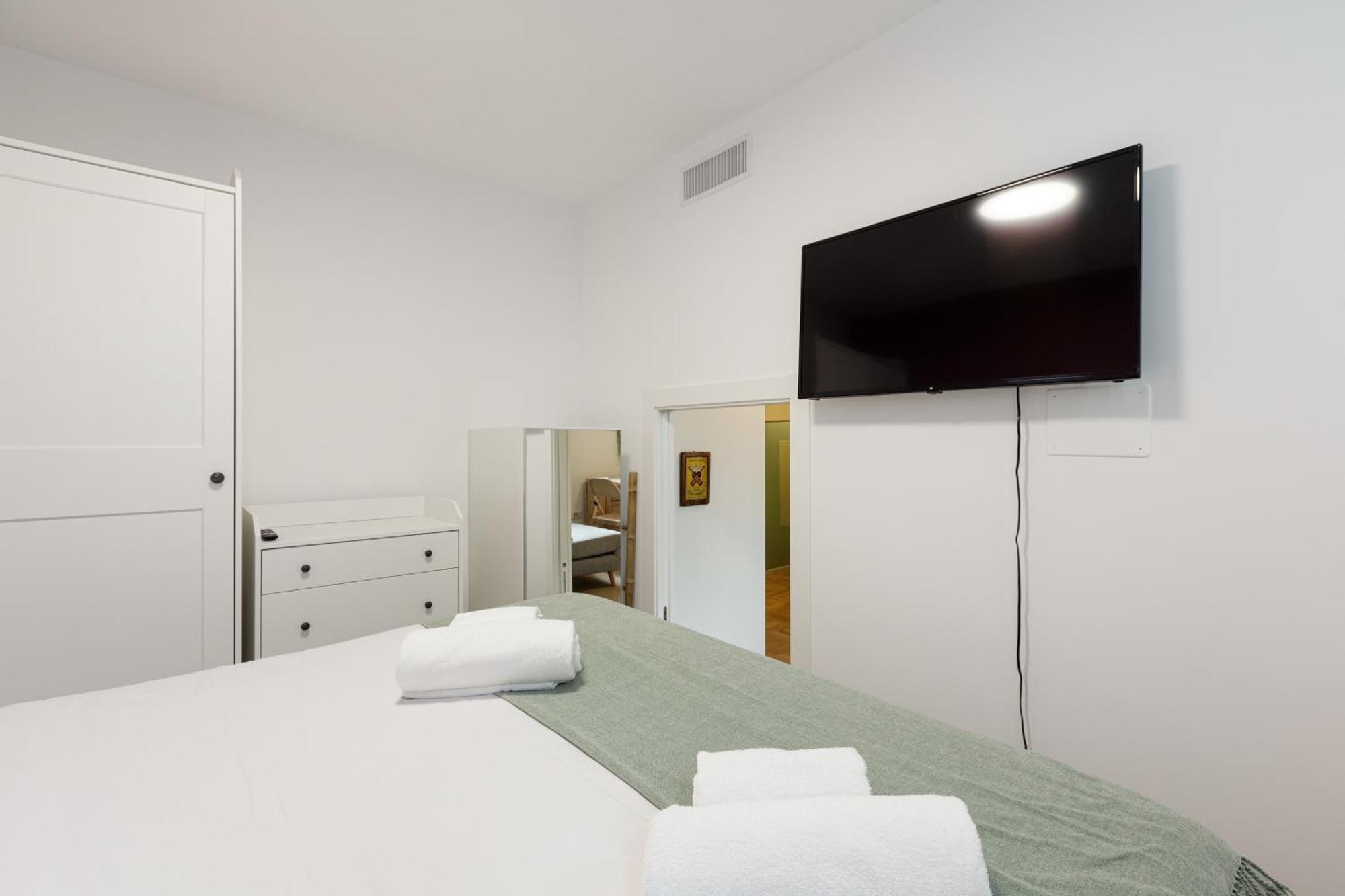 Insubria Park - Pastel Color Apartment! Milano Dış mekan fotoğraf